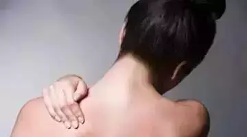 肩周炎：给肩膀按摩，为何却越按越痛