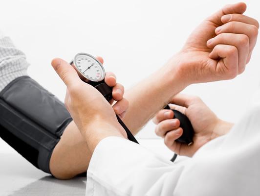 高血压遭遇高尿酸，降压药怎么选？
