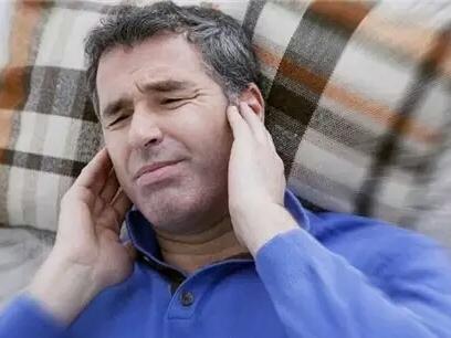 泰州助听器  耳朵嗡嗡响是怎么回事？