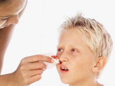 如何预防小孩鼻子流血
